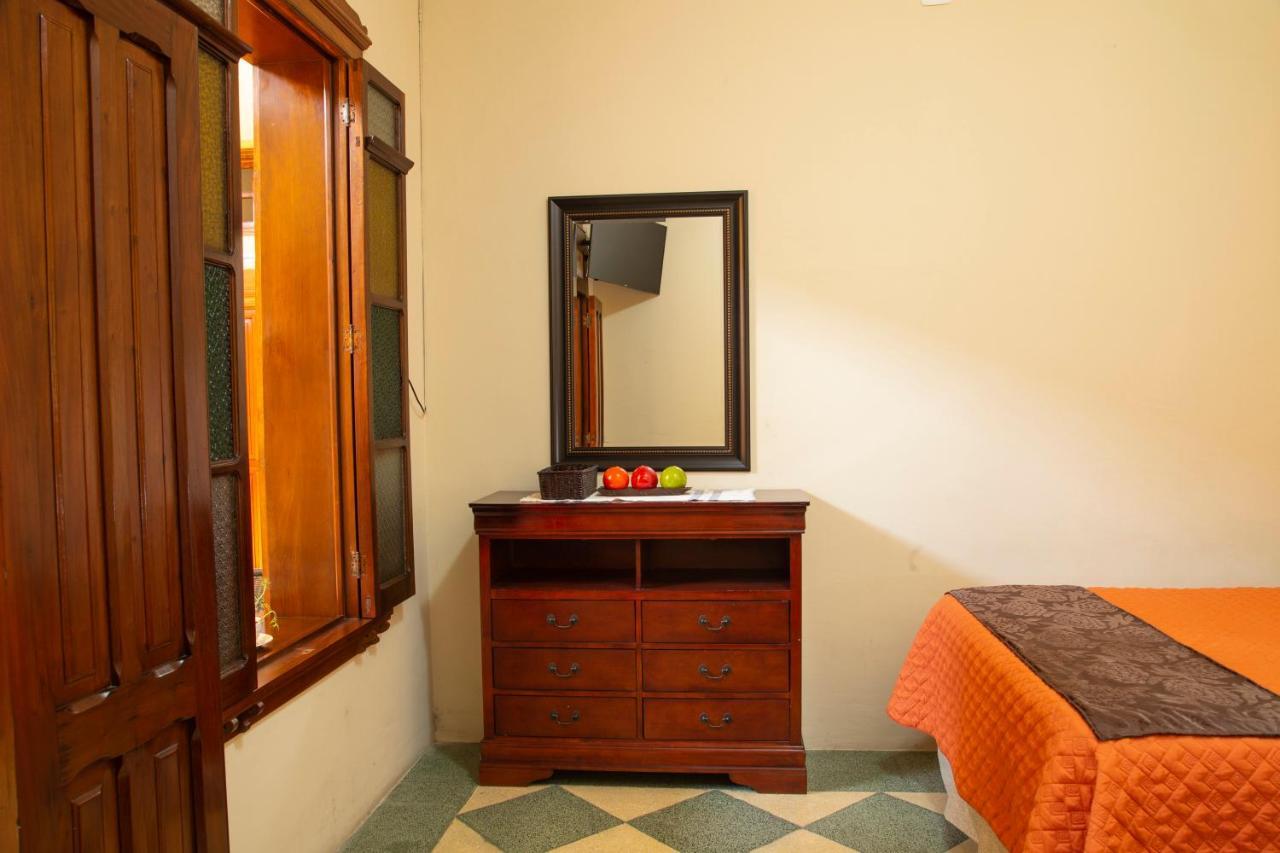 Hotel Casa Salome Guatemala City Eksteriør bilde